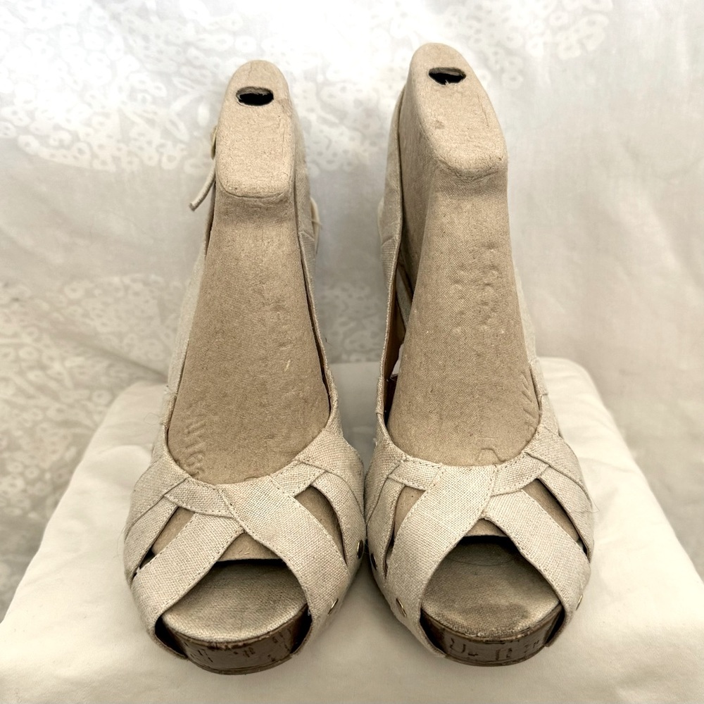 STEVE MADDEN Wedge Sandals